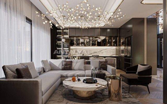 New Triplex Houses with Private Pool in Alanya