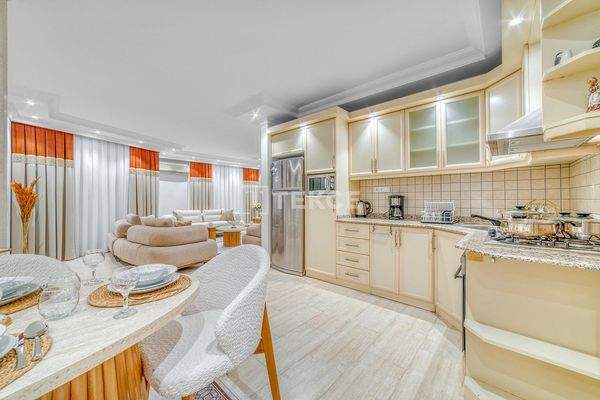 Furnished Apartment in a Complex Close to the Sea in Obagöl Alanya