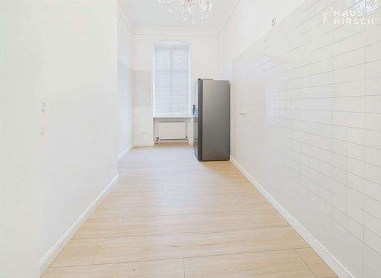 Küche/Zimmer 2 Links