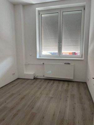 WhatsApp Image 2025-06-12 at 14.45.04 (42).jpeg