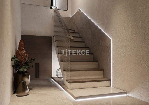 Apartments in a Complex 450 Meters from the Sea in Alanya Center