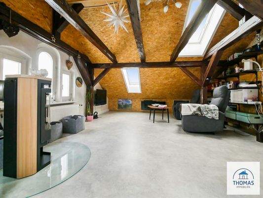 Dachboden Zimmer 1 Ansicht 1