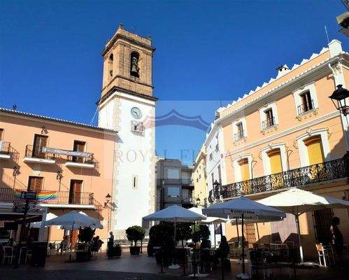 22.ORBAplazaTeam royal finca.jpg