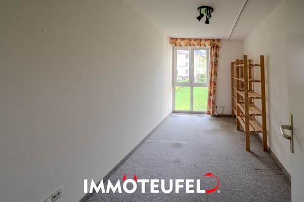 Arbeits-/Kinderzimmer