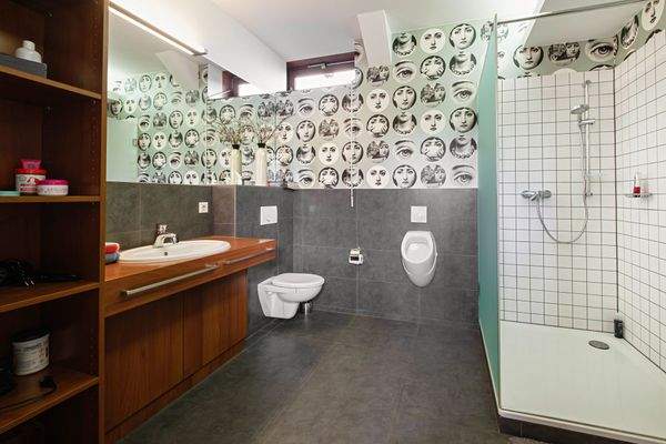 Badezimmer im Erdgeschoss