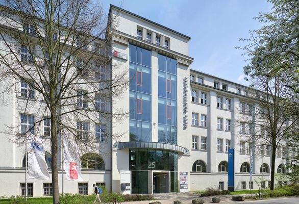 Fassade Neue Kauffahrtei.jpg