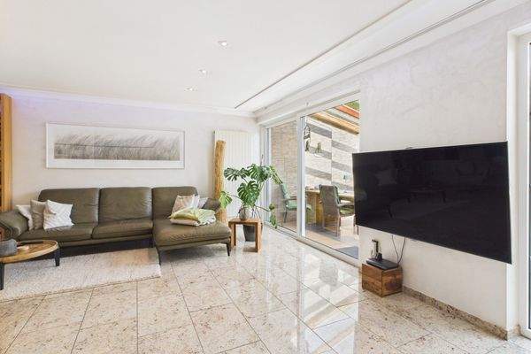 Schlossstraße 22 – 54293 Trier-Quint