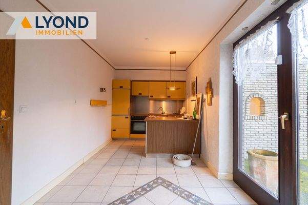 LYD 4954 - Altbau Küche