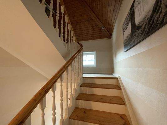 Treppenaufgang ins DG