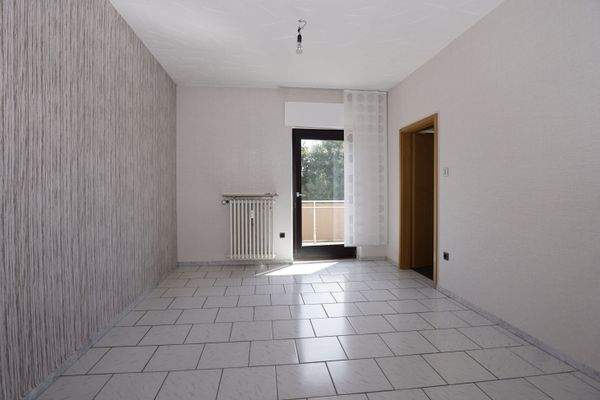 OG Esszimmer mit Balkonzugang