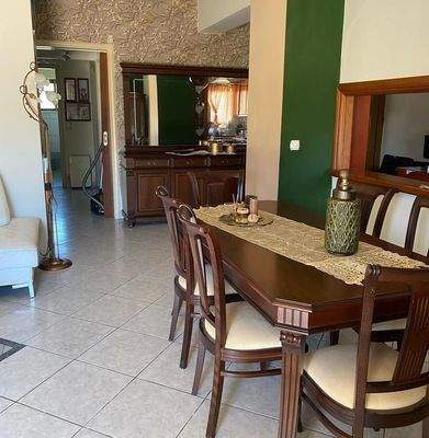 Kreta, Voukolies: Möblierte Wohnung im ersten Stock zu verkaufen