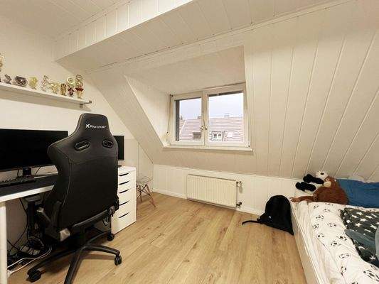 Kinderzimmer 1 Dachgeschoss