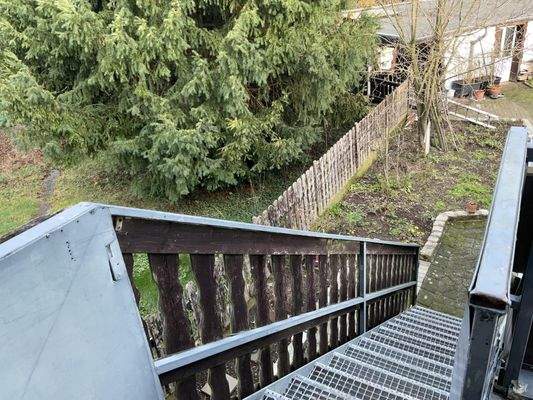 Treppenzugang in den Garten