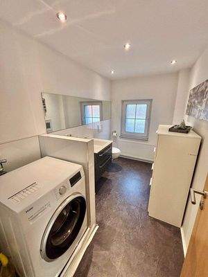 WE2 Gäste-WC mit Fenster