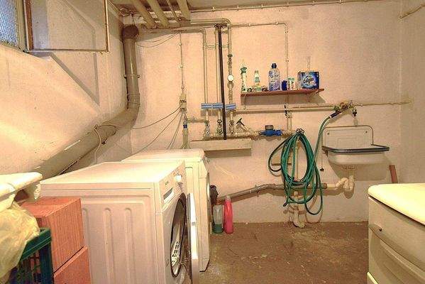 5. Keller Waschküche