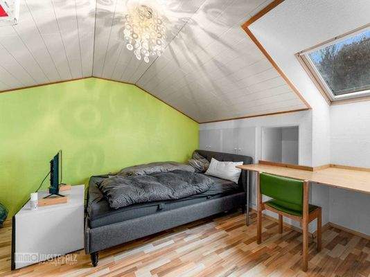 Schlafzimmer 4 / 2OG