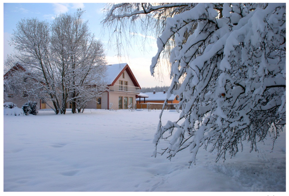 Heilzentrum im Winter