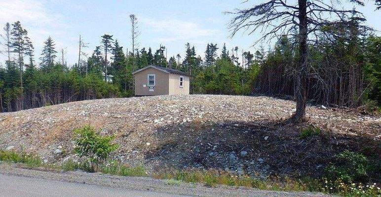 Hütte und Grundstück gerodet