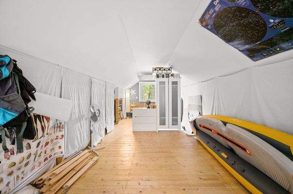 Ausgebauter Raum im DG