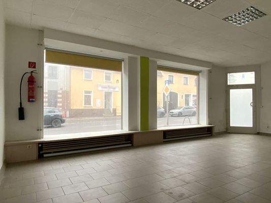 Gewerbeeinheit mit Schaufenster
