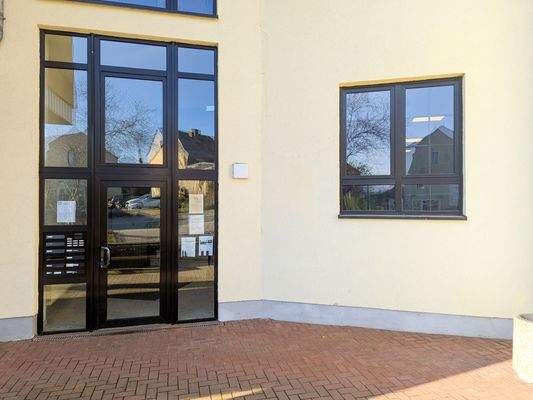 Haus33_Haupteingang