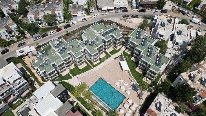 Stylish Apartments in a Beachfront Complex in Yalikavak, Bodrum