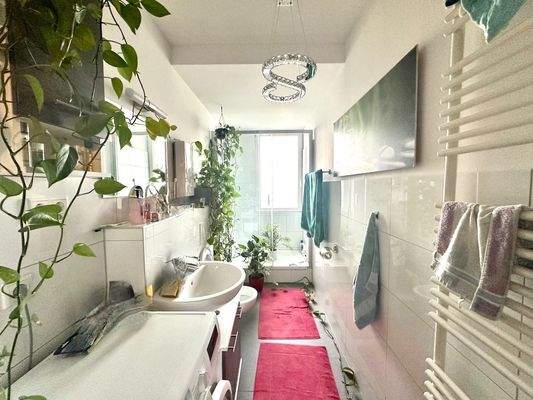 Badezimmer Wohnung Dachgeschoss