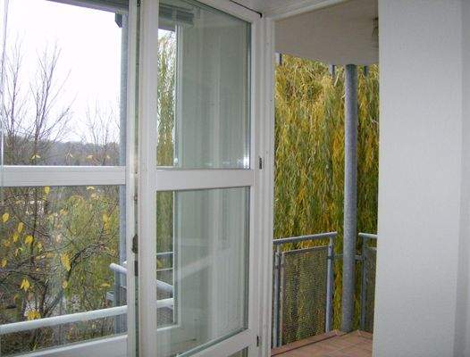 Zugang Balkon vom SZ baugleiche WE im 2. OG