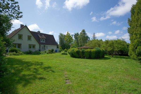 Grundstück mit Nordansicht