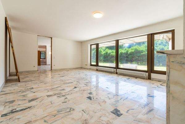 Ehemaliges Arbeitszimmer min Kaminofen