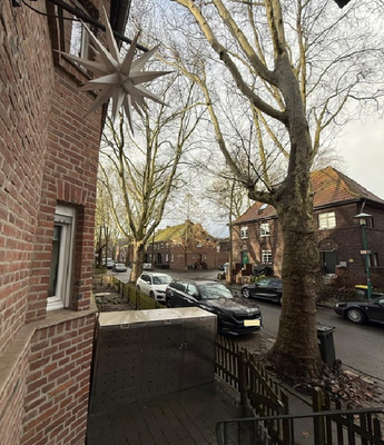 Haus- u. Straßenansicht.png