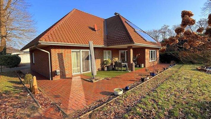 Bungalow Rückseite 1