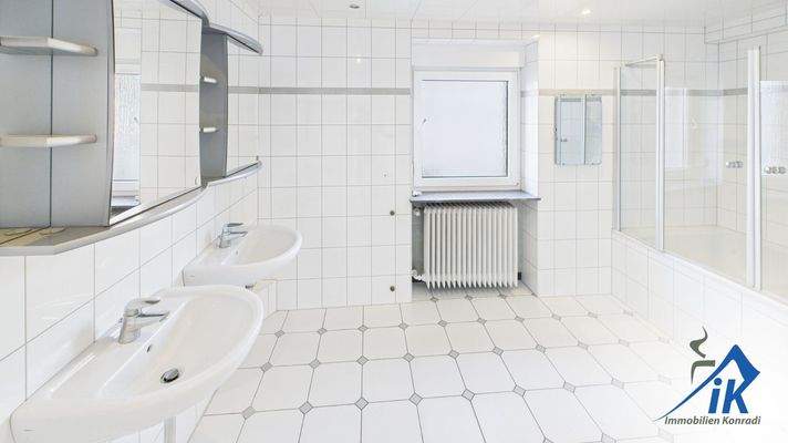 Badezimmer OG 