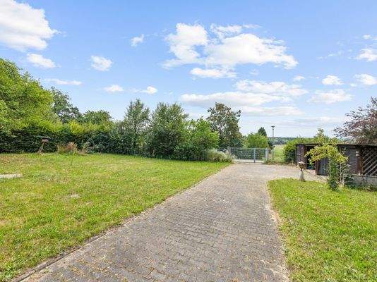 Grundstücksansicht V