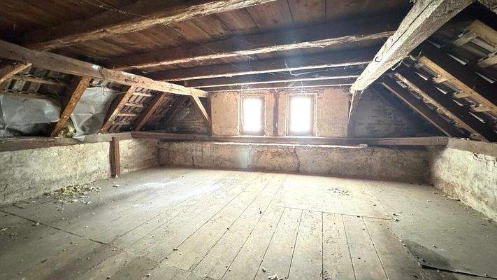 Dachgeschoss (ausbaubar)