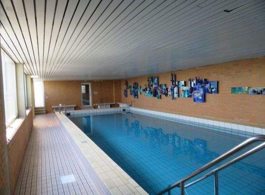 3b Hauseigenes Schwimmbad