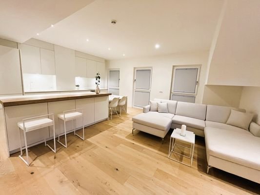 Wohn-/Essbereich mit ca. 42m²