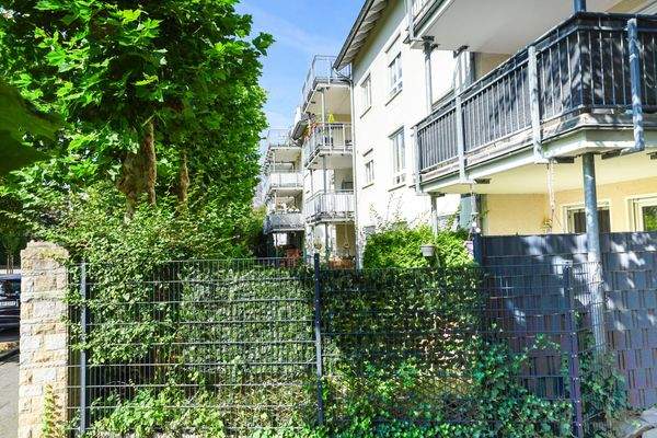 Hausansicht Einfahrt