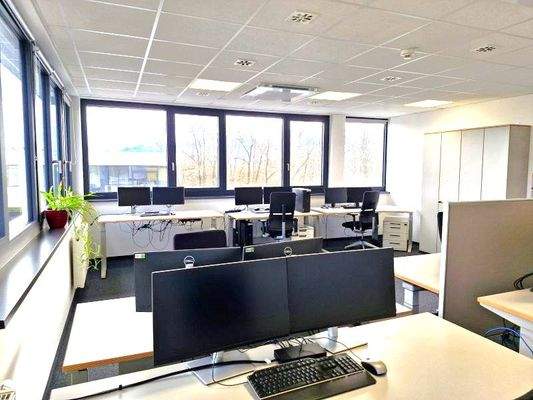 Blick 7 in ein Büro