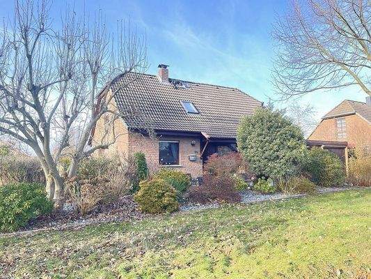 Hausansicht von Straße