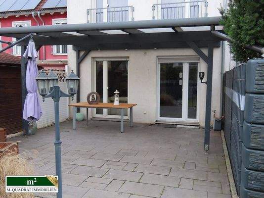 überdachte Terrasse