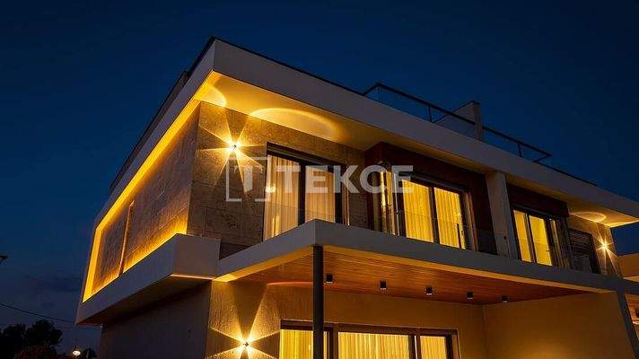 Semi-Detached Villas with Pool in İzmir Urla