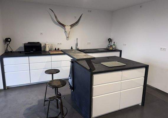 Maßgefertigte Küche mit Insel