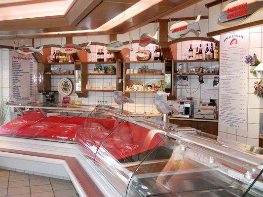 02 Verkaufstresen.JPG