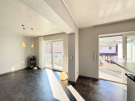 Wohnbereich mit Küche|DG