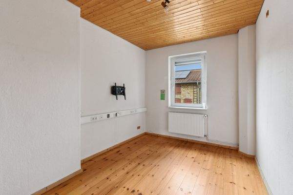 Hochparterre: Zimmer IV