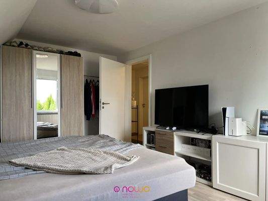 Oben angekommen: ein Schlafzimmer.