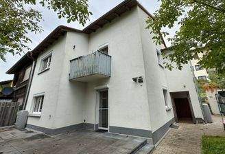 Außenansicht inkl. Terrasse