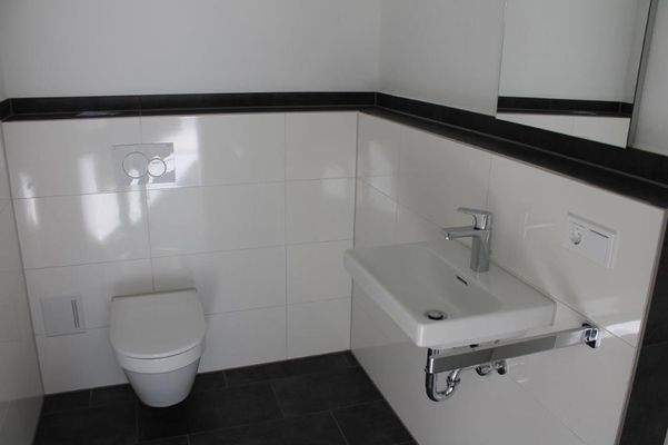 das Gäste-WC - Nähe Eingang