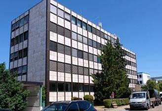 Gepflegtes Bürohaus